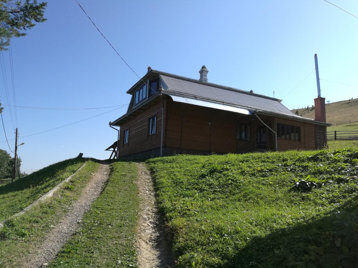 Gutsulska Oselya Villa Krivopol'ye ภายนอก รูปภาพ