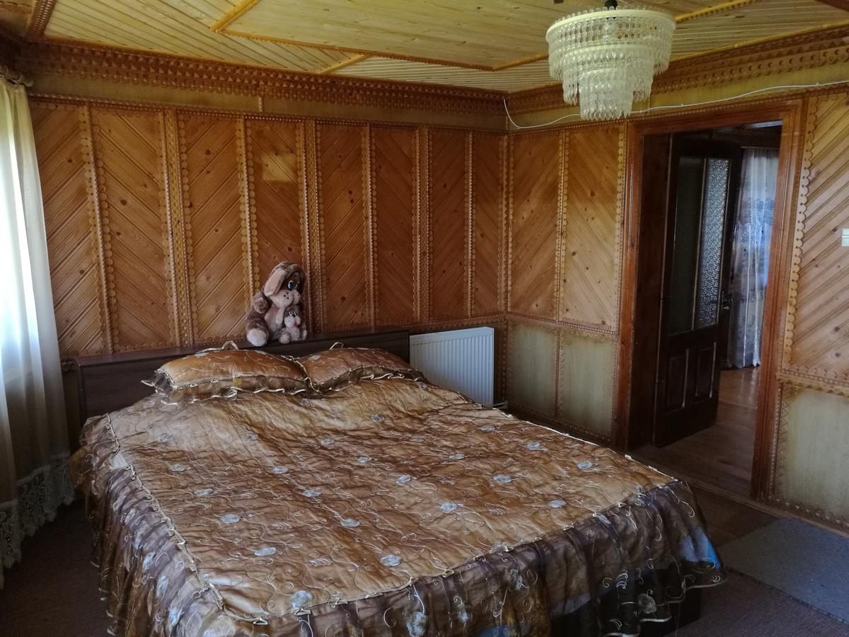 Gutsulska Oselya Villa Krivopol'ye ภายนอก รูปภาพ