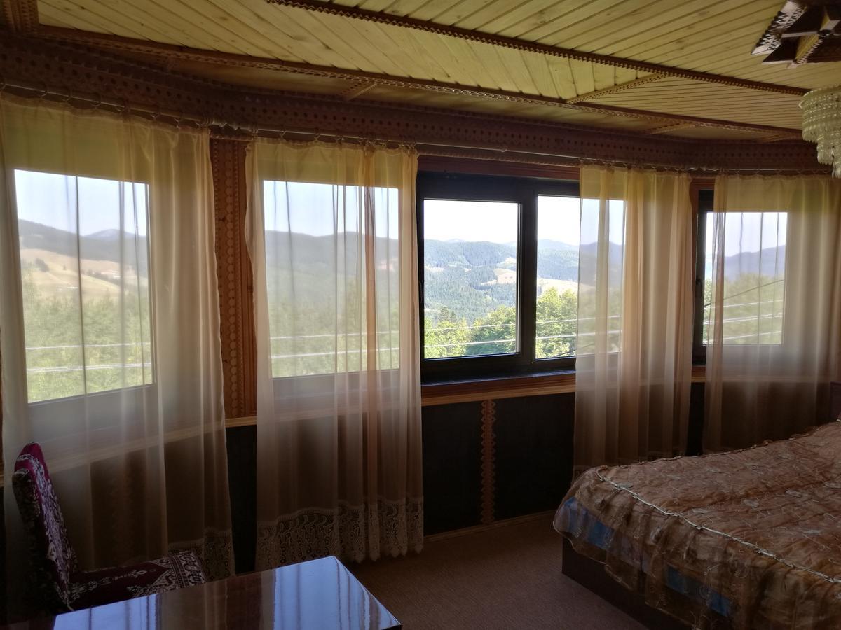 Gutsulska Oselya Villa Krivopol'ye ภายนอก รูปภาพ